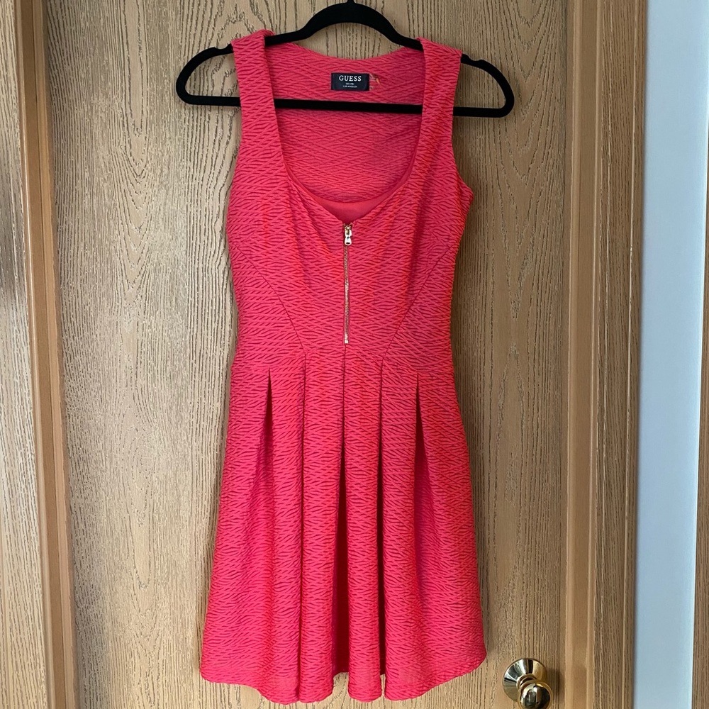 GUESS size 2 Coral pleated dress